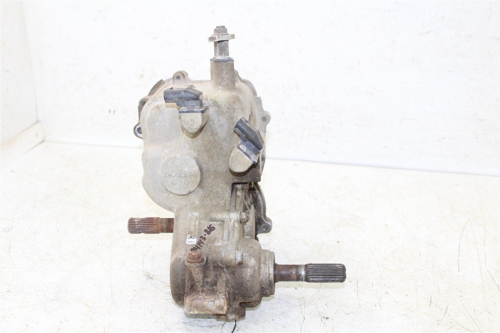 2002 Polaris Magnum 325 4x4 Transmission Gear Box Case 34143