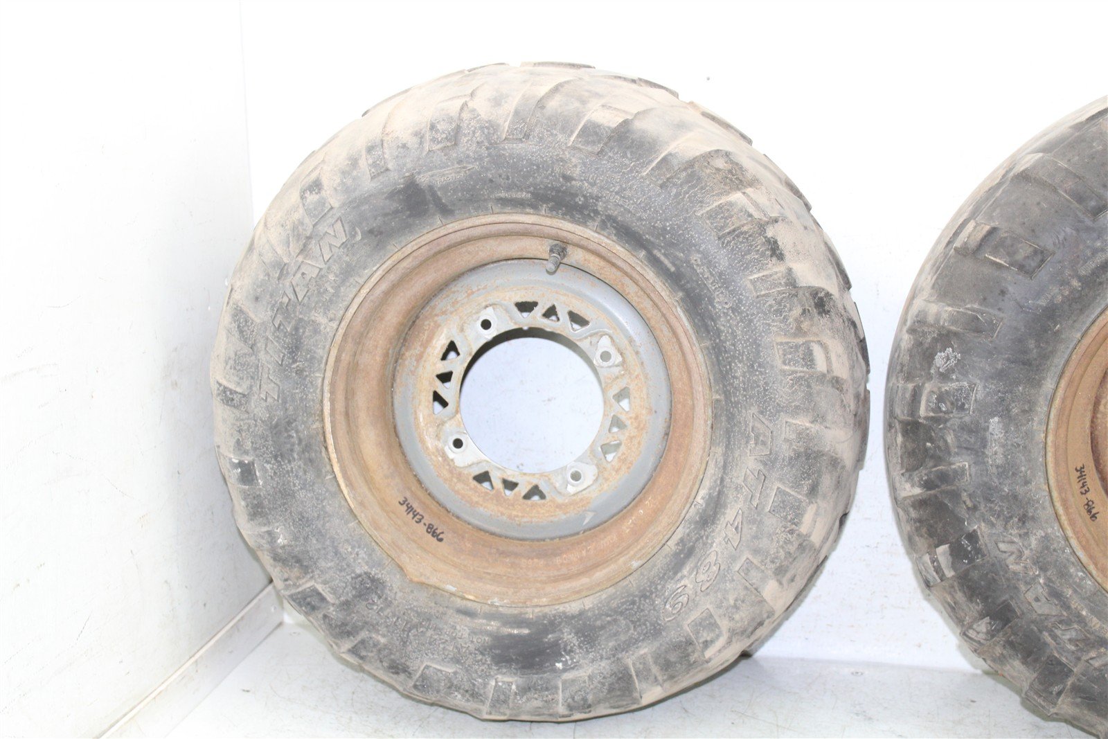2002 Polaris Magnum 325 4x4 Rear Wheel Set Rims 34143