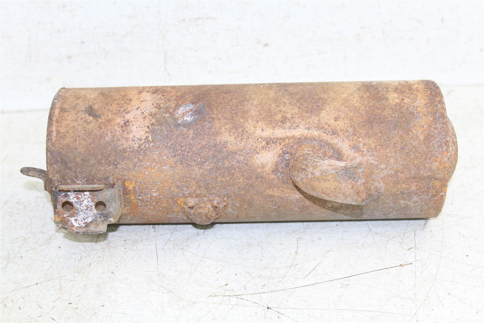 2002 Polaris Magnum 325 4x4 Exhaust Head Pipe Silencer Muffler 34143