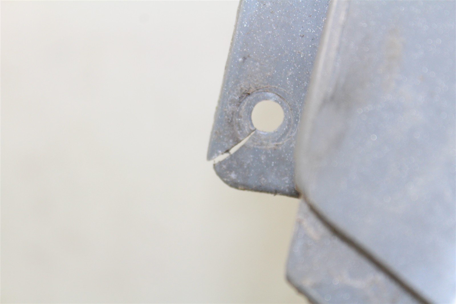 2002 Polaris Magnum 325 4x4 Front Fender Plastic 34143