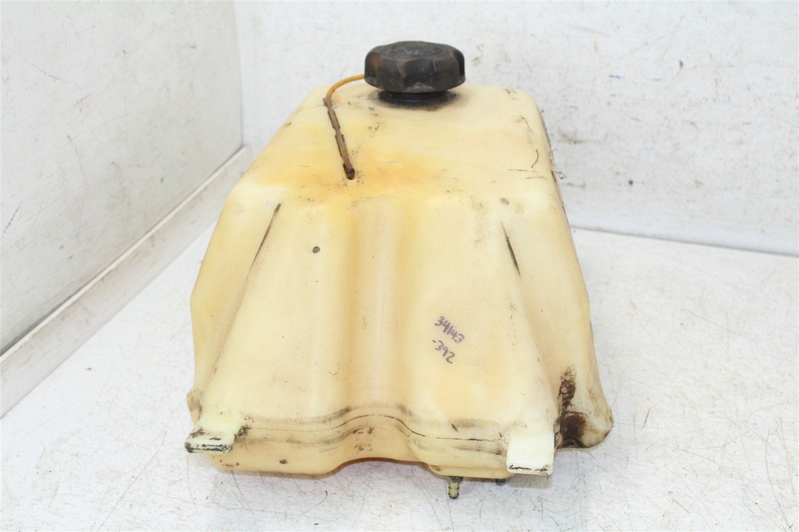 2002 Polaris Magnum 325 4x4 Gas Fuel Tank 34143