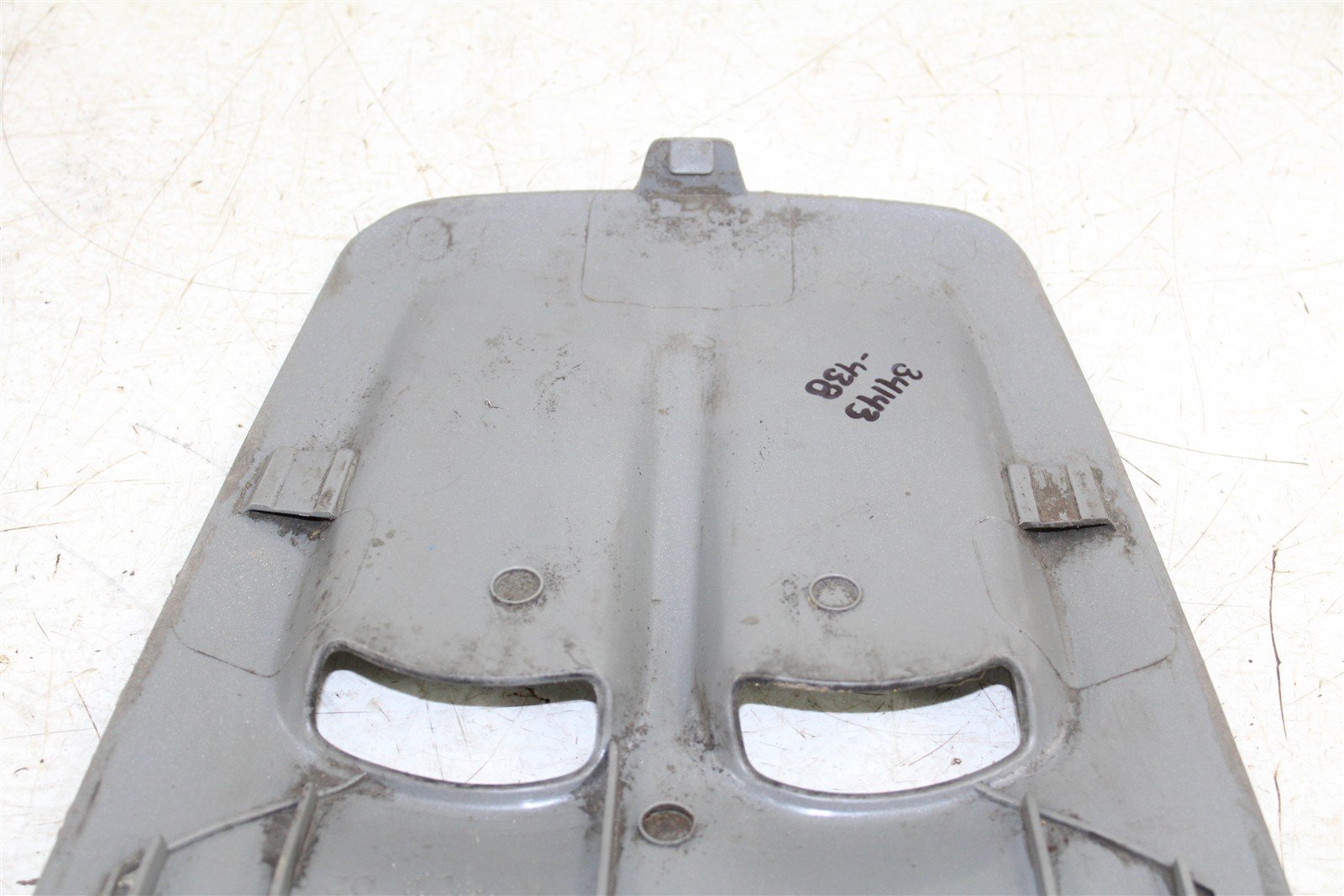 2002 Polaris Magnum 325 4x4 Front Hood Plastic Fender 34143