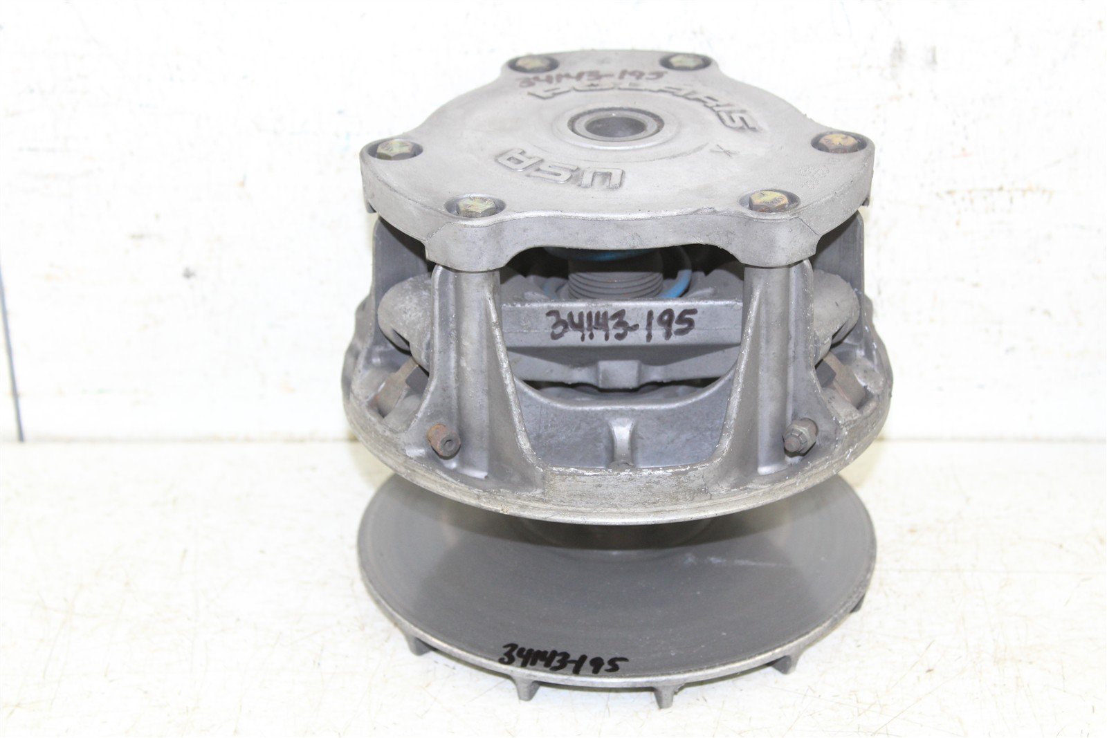 2002 Polaris Magnum 325 4x4 Primary Drive Clutch 34143