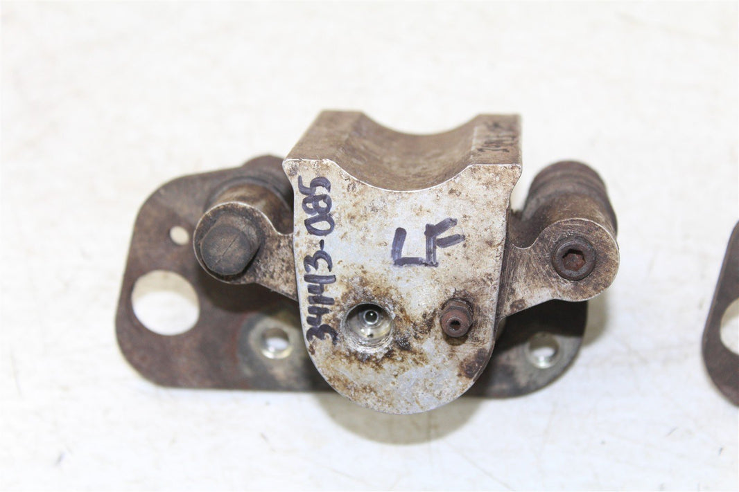 2002 Polaris Magnum 325 4x4 Front Brake Calipers Set Left Right 34143