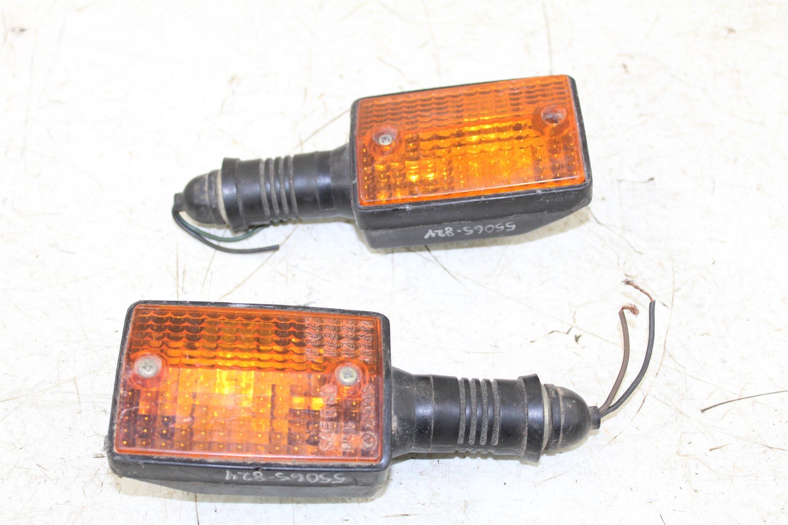 1985 Yamaha XT 600 Rear Turn Signals Directionals Indicator Light Set 55065