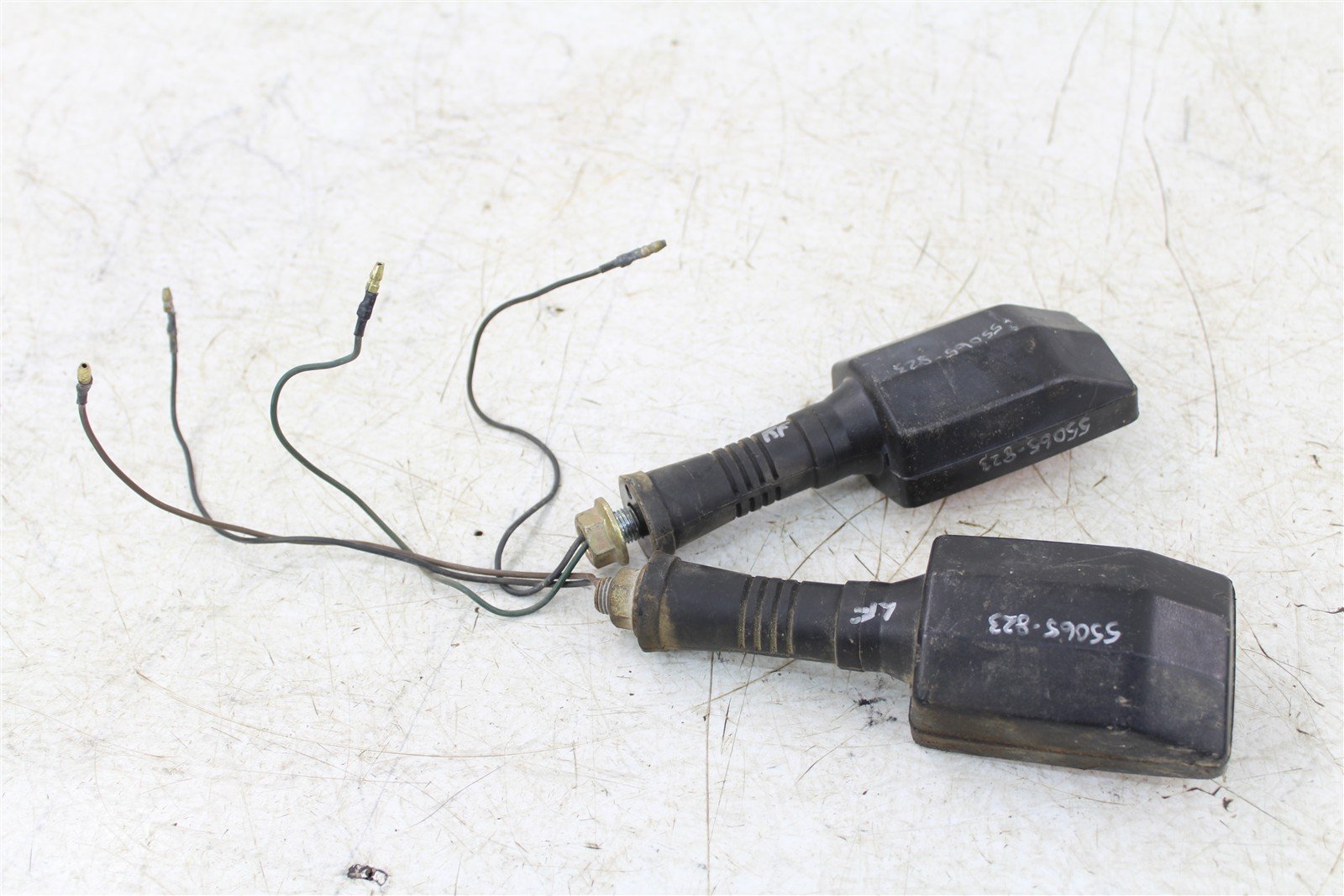 1985 Yamaha XT 600 Front Turn Signals Directionals Indicator Light Set 55065