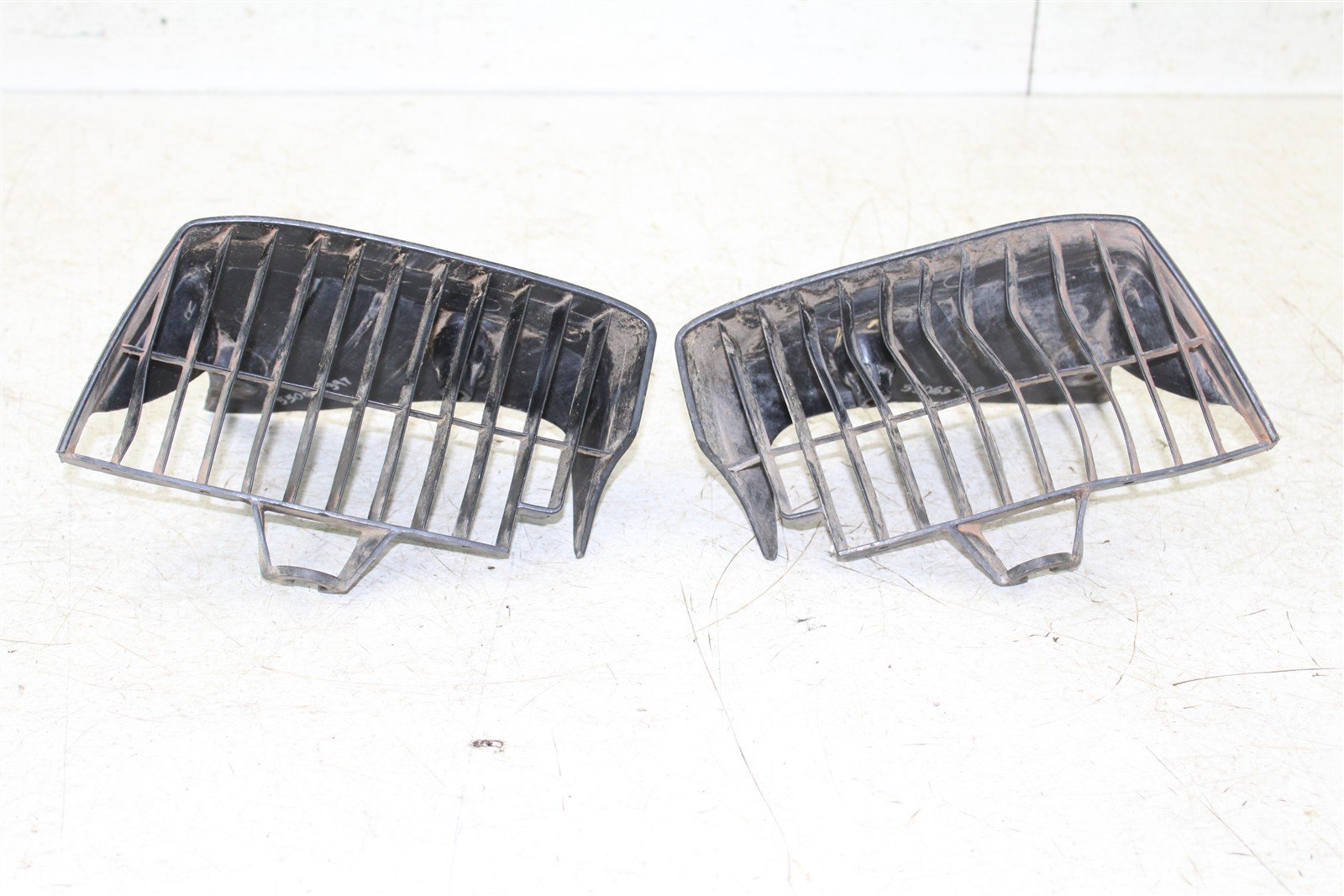 1985 Yamaha XT 600 Plastics Gas Tank Shrouds Fenders Air Scoops 55065