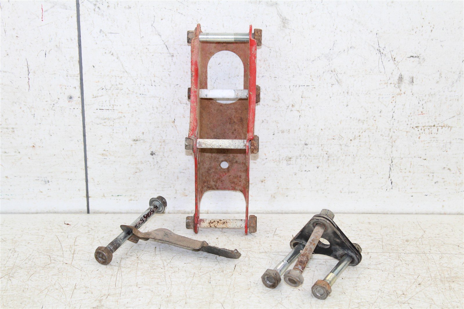 1985 Yamaha XT 600 Motor Mounts Engine Brackets Frame Cradle Hardware 55065