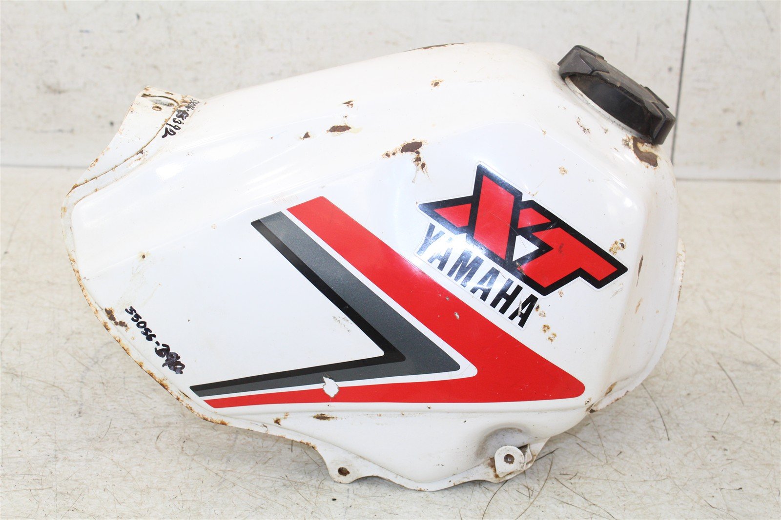 1985 Yamaha XT 600 Gas Fuel Tank 55065