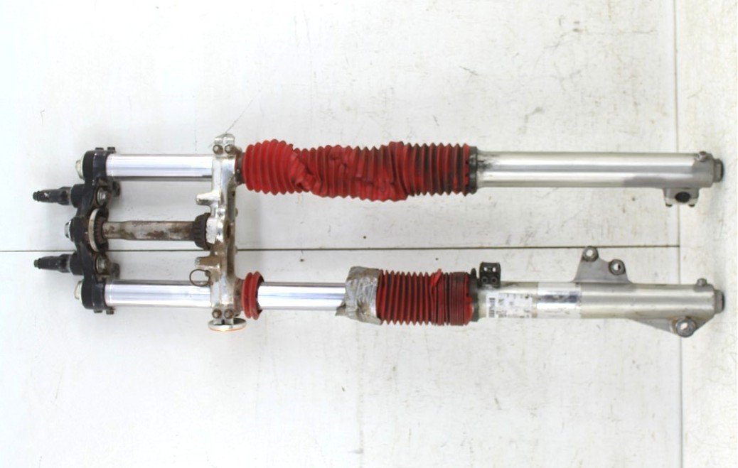 1985 Yamaha XT 600 Fork Tubes Front Suspension Triple Clamps 55065