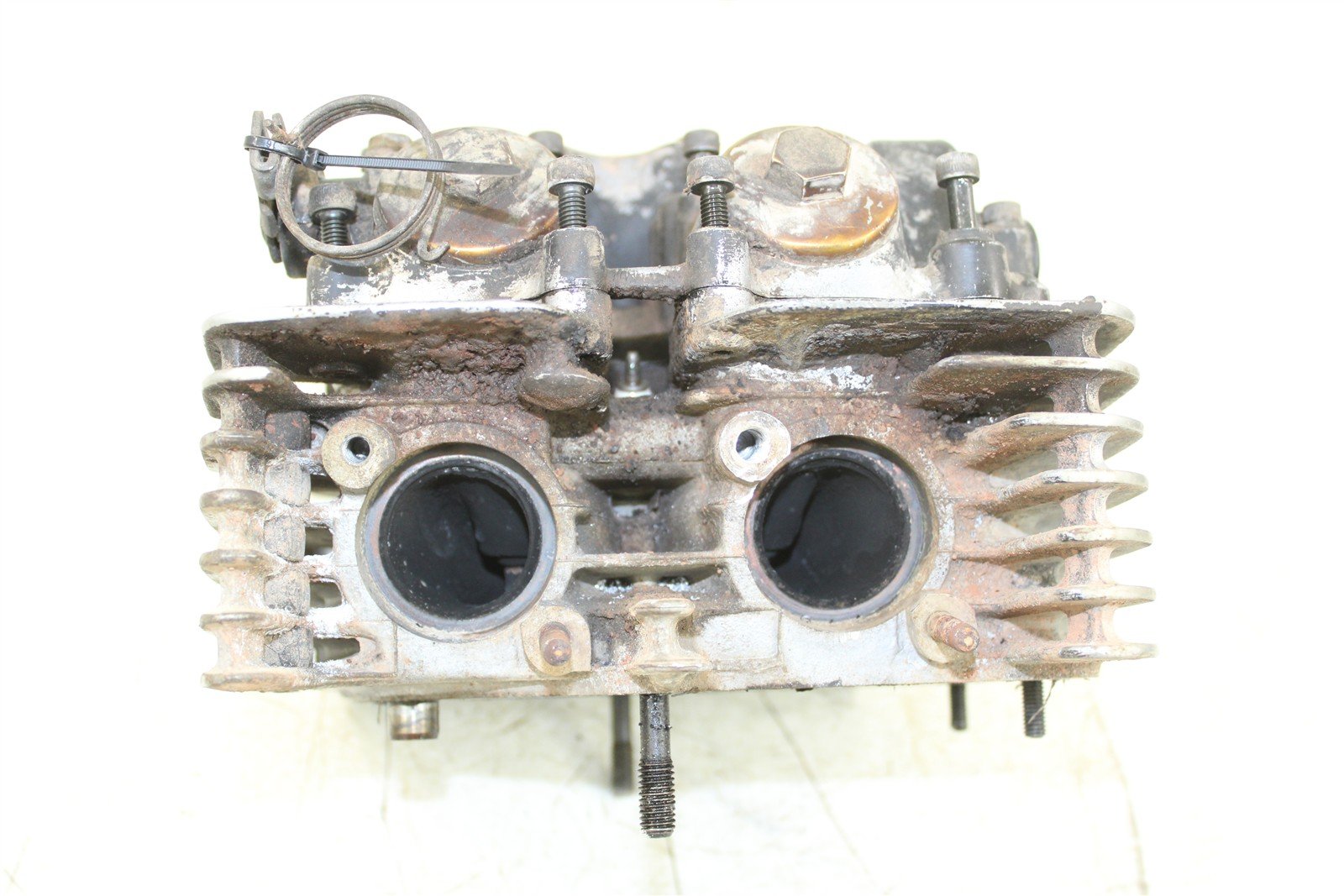 1985 Yamaha XT 600 Cylinder Head w/ Rocker Arms Valve Cover 55065