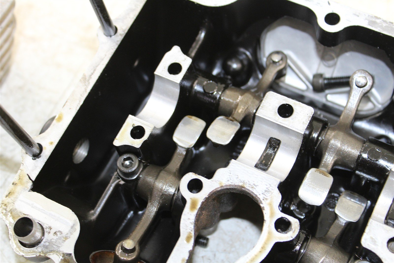 1985 Yamaha XT 600 Cylinder Head w/ Rocker Arms Valve Cover 55065