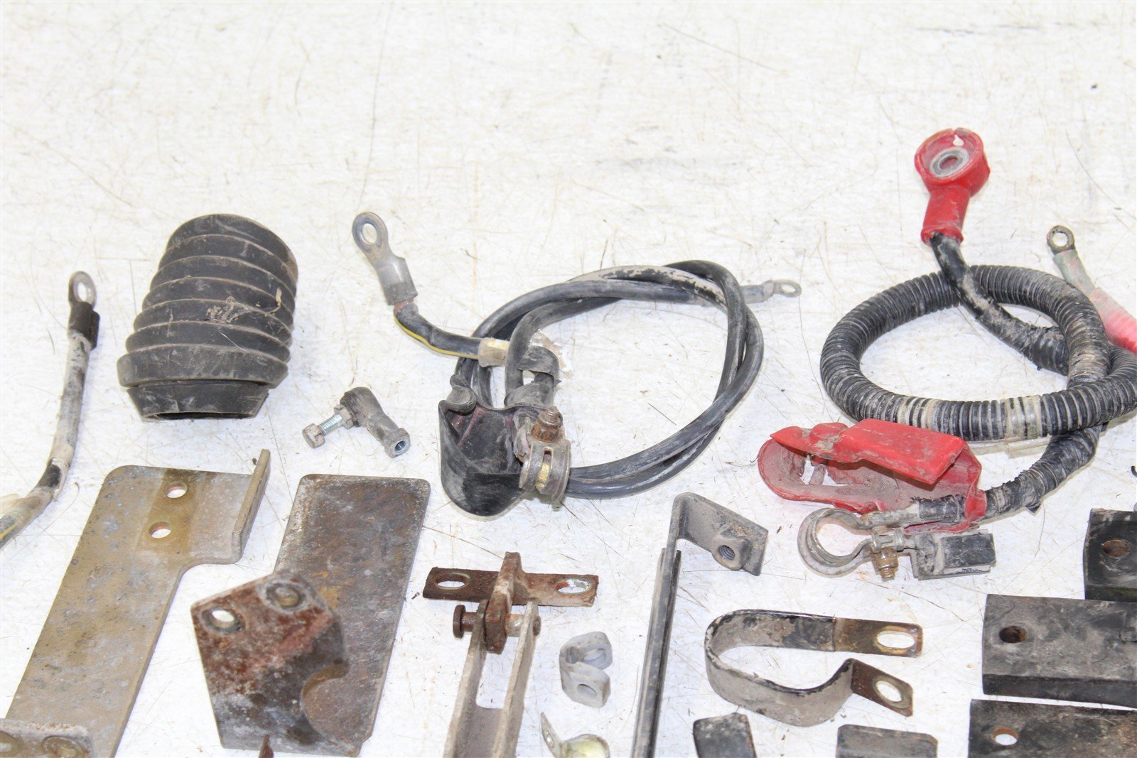 2007 Kubota RTV 1100 Chassis Bolt Kit Hardware Bracket Mount Wire 33500