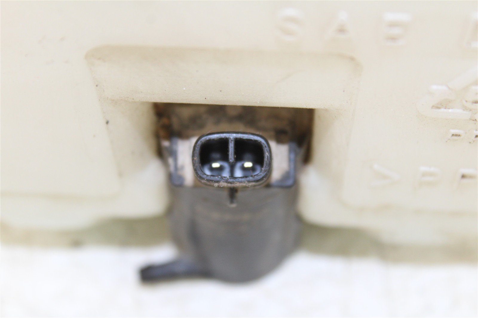 2007 Kubota RTV 1100 Windshield Fluid Reservoir Bottle 33500