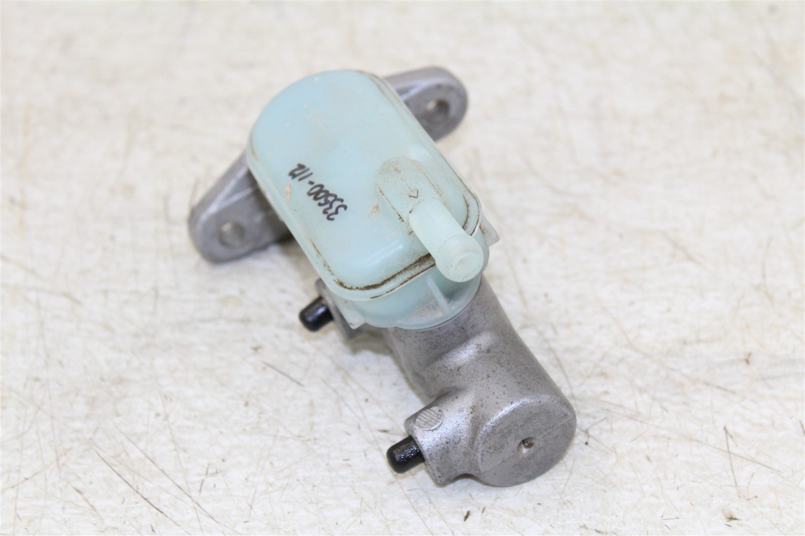 2007 Kubota RTV 1100 Brake Master Cylinder w/ Reservoir Tank 33500