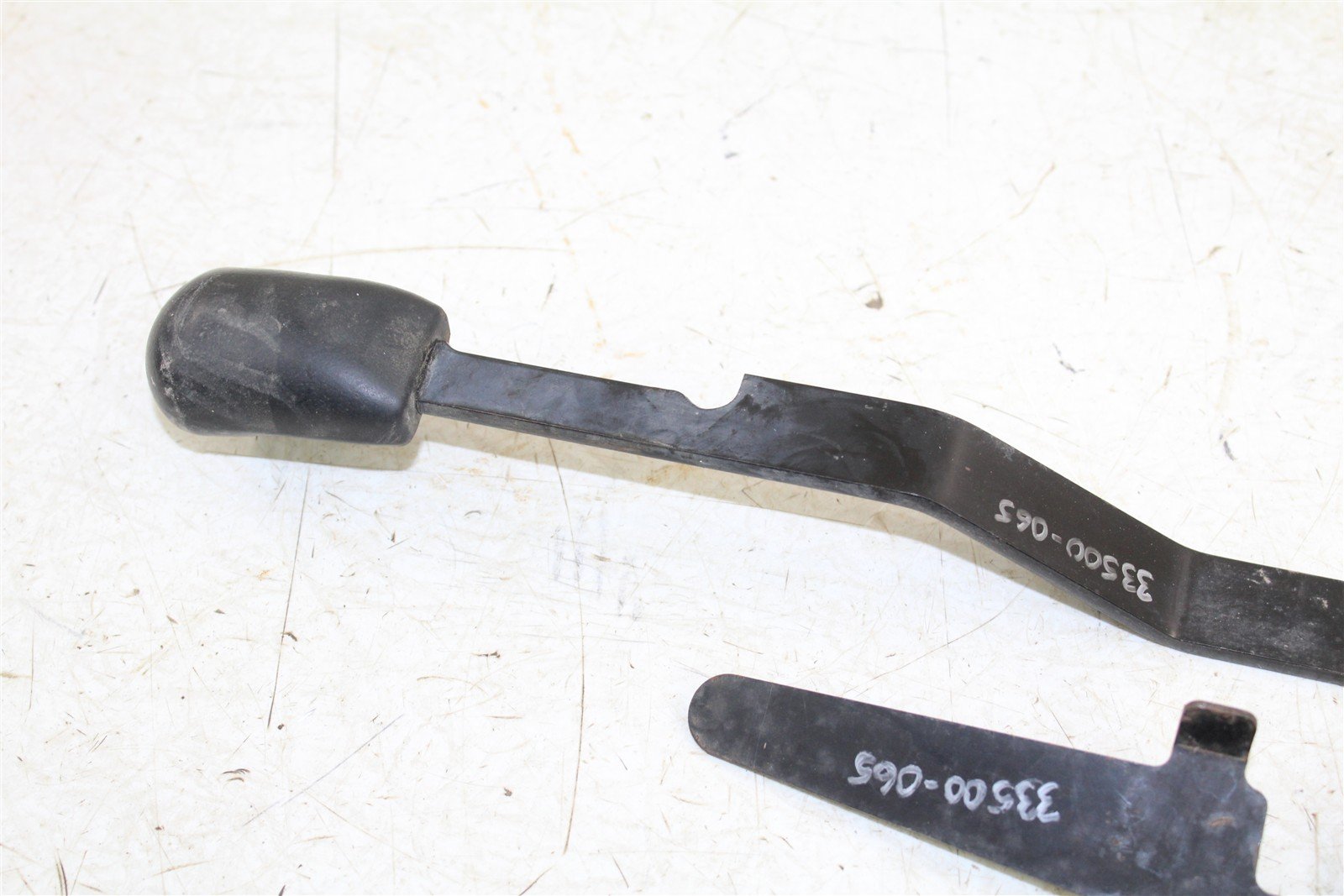 2007 Kubota RTV 1100 Dump Bed Lever w/ Guide Lock 33500