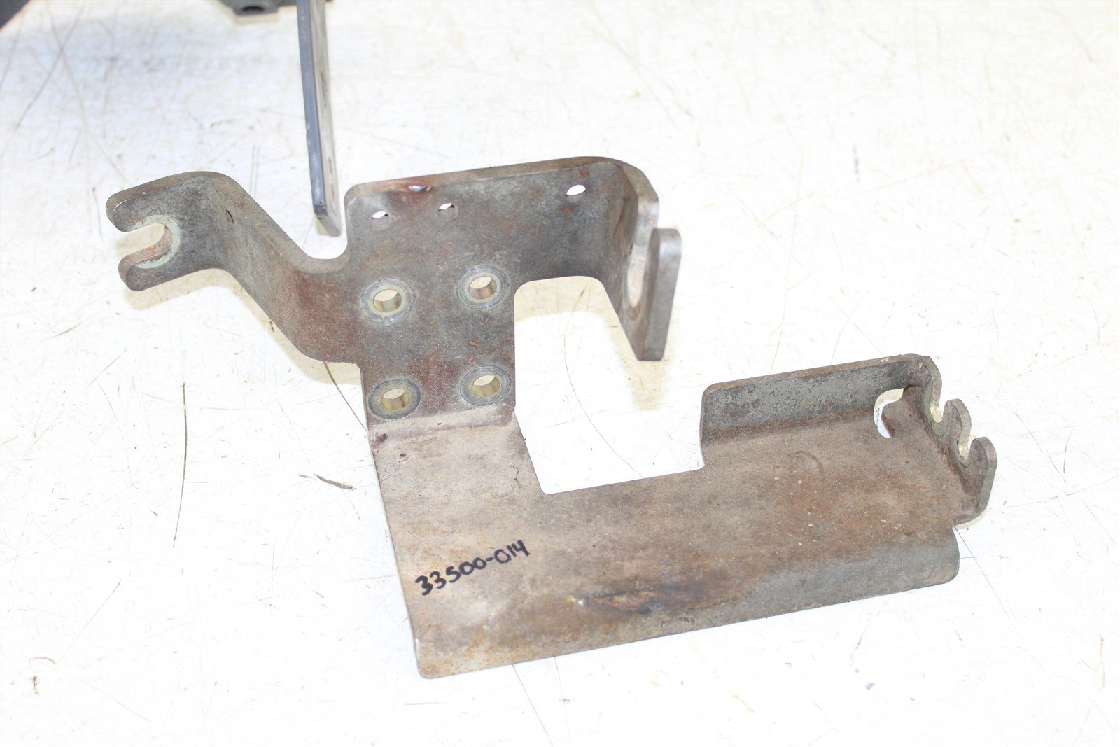 2007 Kubota RTV 1100 Air Conditioning AC Compressor Bracket Tension Pulley 33500
