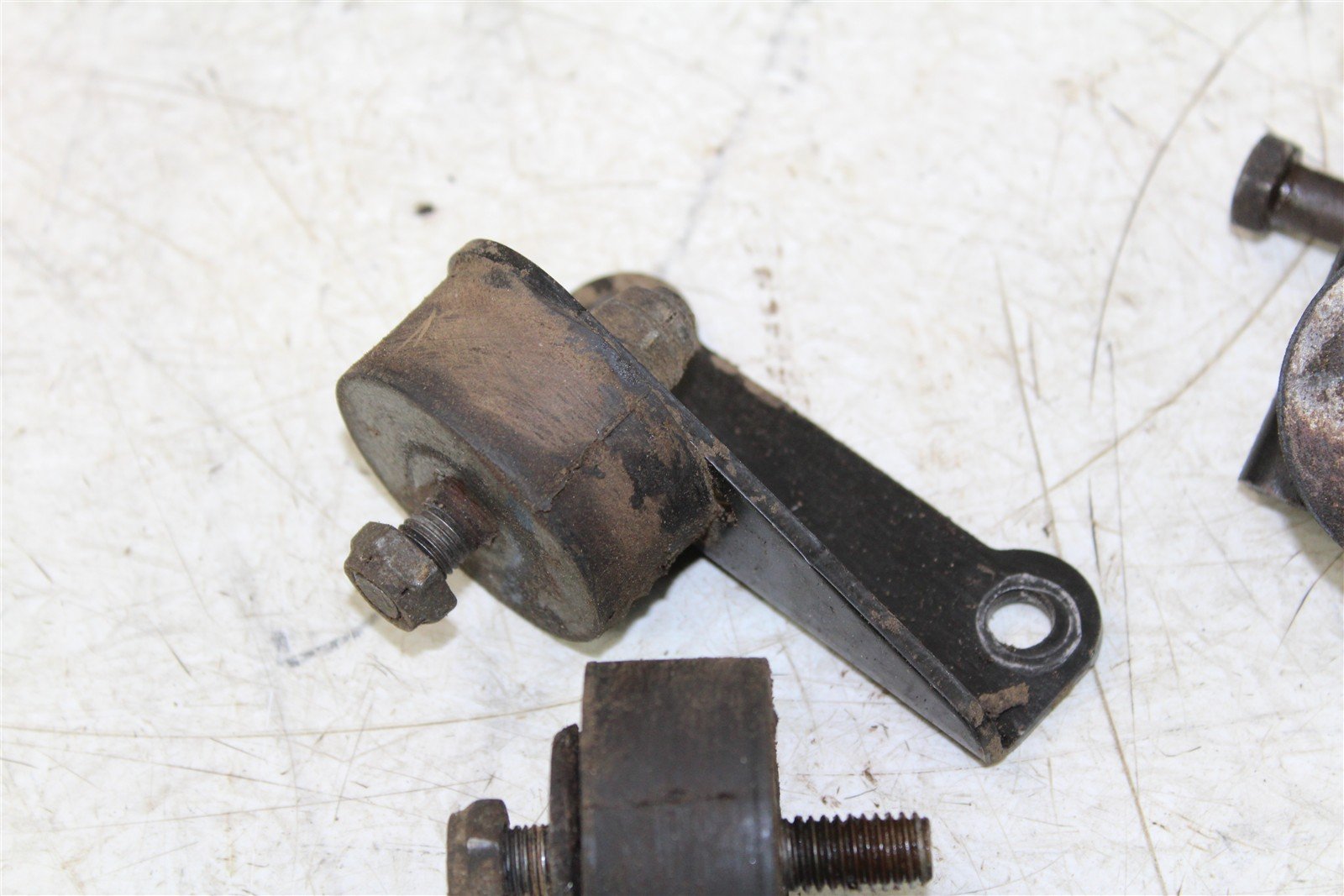 1996 Polaris Sportsman 500 4x4 Engine Isolator Mounts Motor Brackets 34145