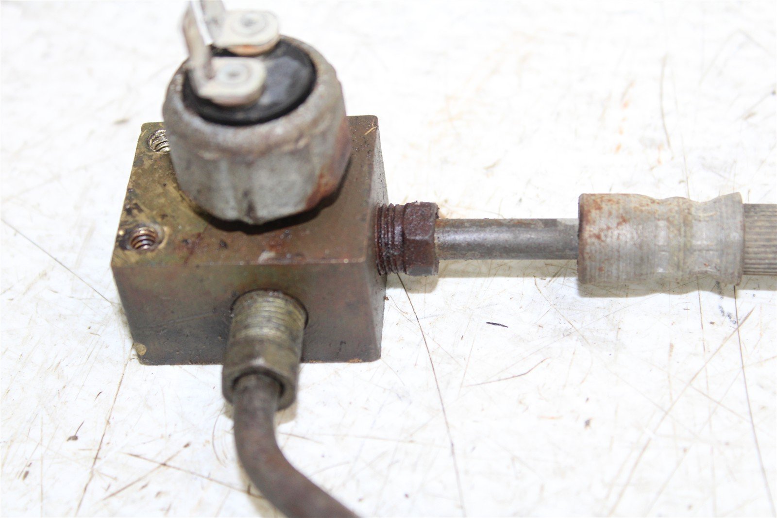 1996 Polaris Sportsman 500 4x4 Front Lower Brake Hose Line 34145