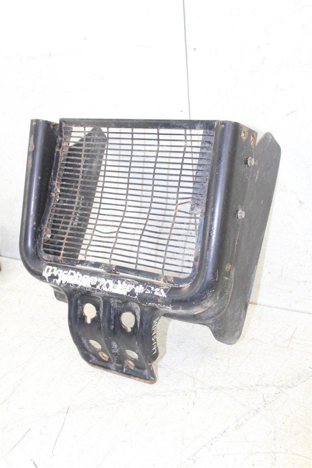 1996 Polaris Sportsman 500 4x4 Front Bumper Frame Mount Radiator Guard 34145