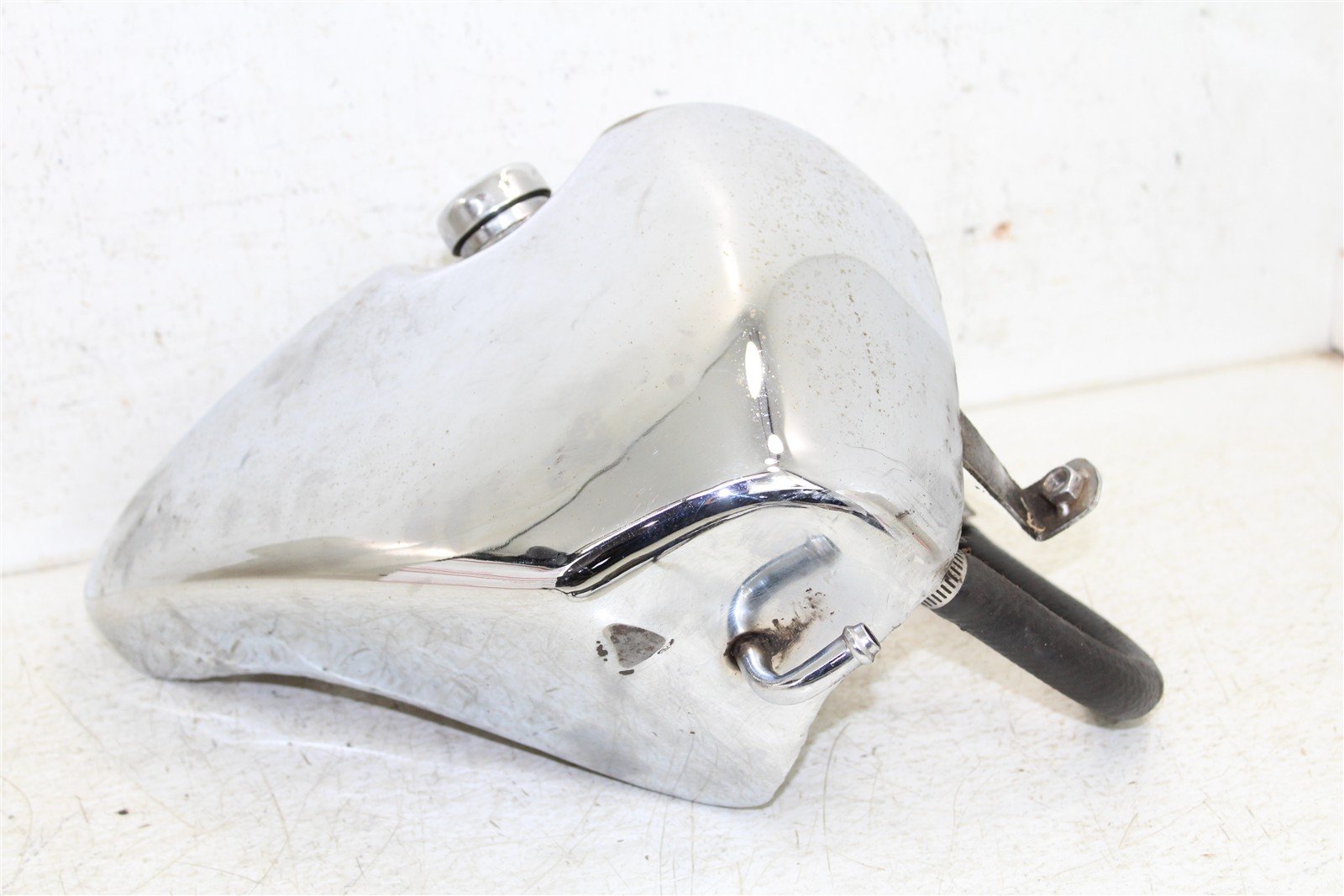 1985 Harley Davidson Sportster 1000 Oil Tank Reservoir 10502