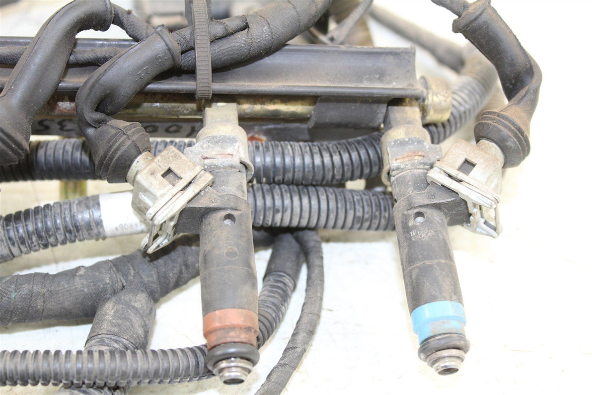 2006 Ski Doo MXZ 1000 Fuel Rail w/ Injectors & Harness 40002