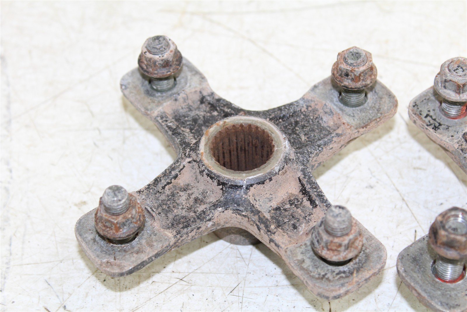 2001 Yamaha Warrior 350 Rear Hubs Wheel Mounts 50020