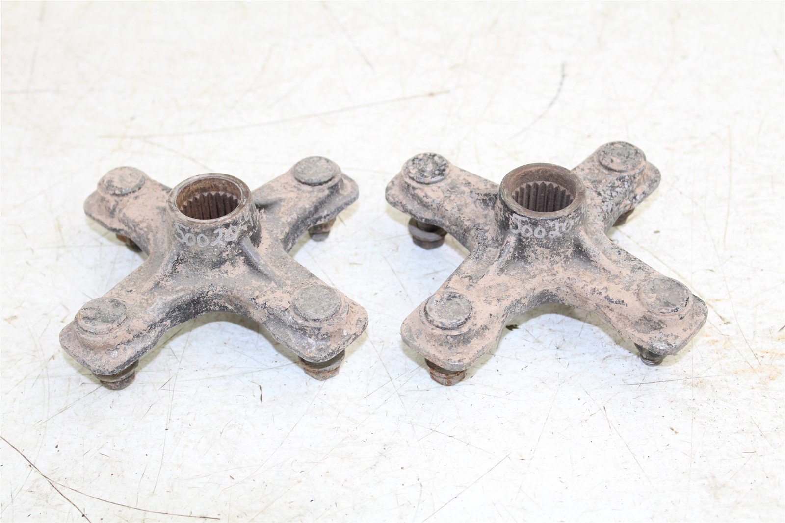 2001 Yamaha Warrior 350 Rear Hubs Wheel Mounts 50020