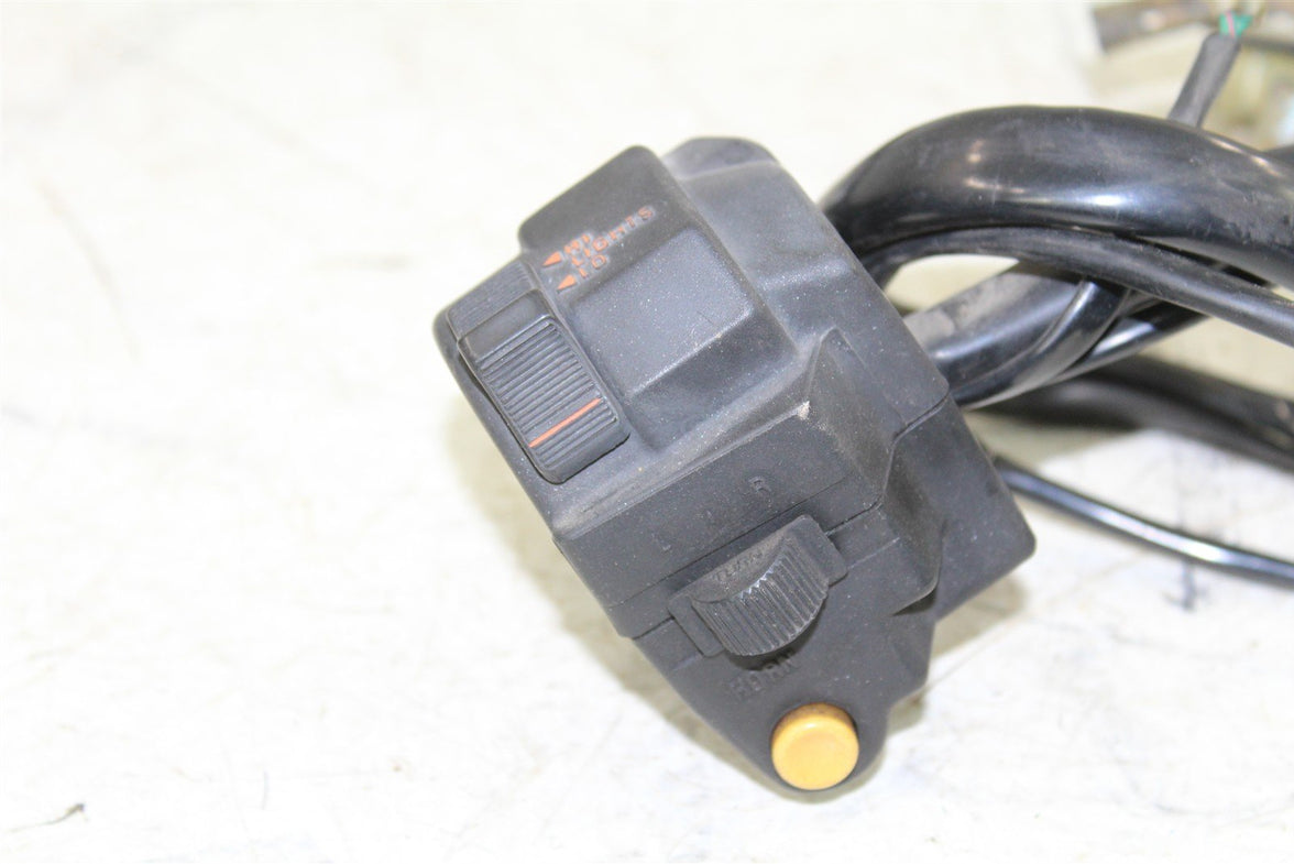 1983 Honda Goldwing Interstate GL 1100 Headlight Light Switch Horn Button 15076