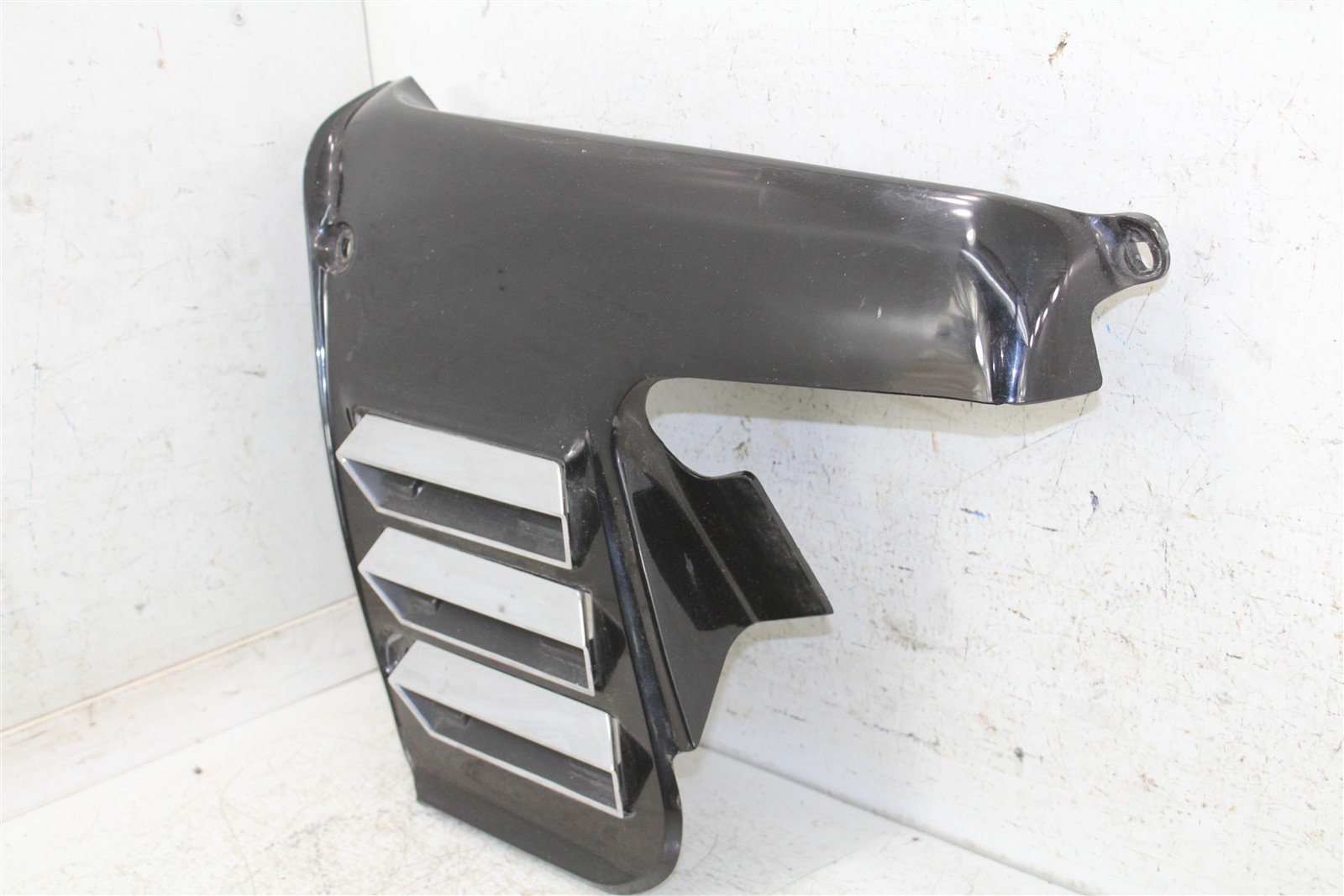 1983 Honda Goldwing Interstate GL 1100 Front Left Plastic Shroud Cowl 15076