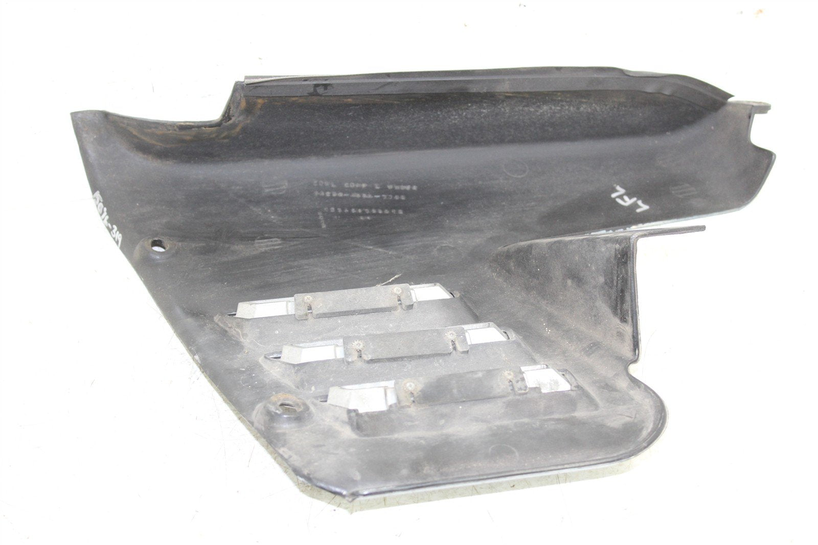 1983 Honda Goldwing Interstate GL 1100 Front Right Plastic Shroud Cowl 15076