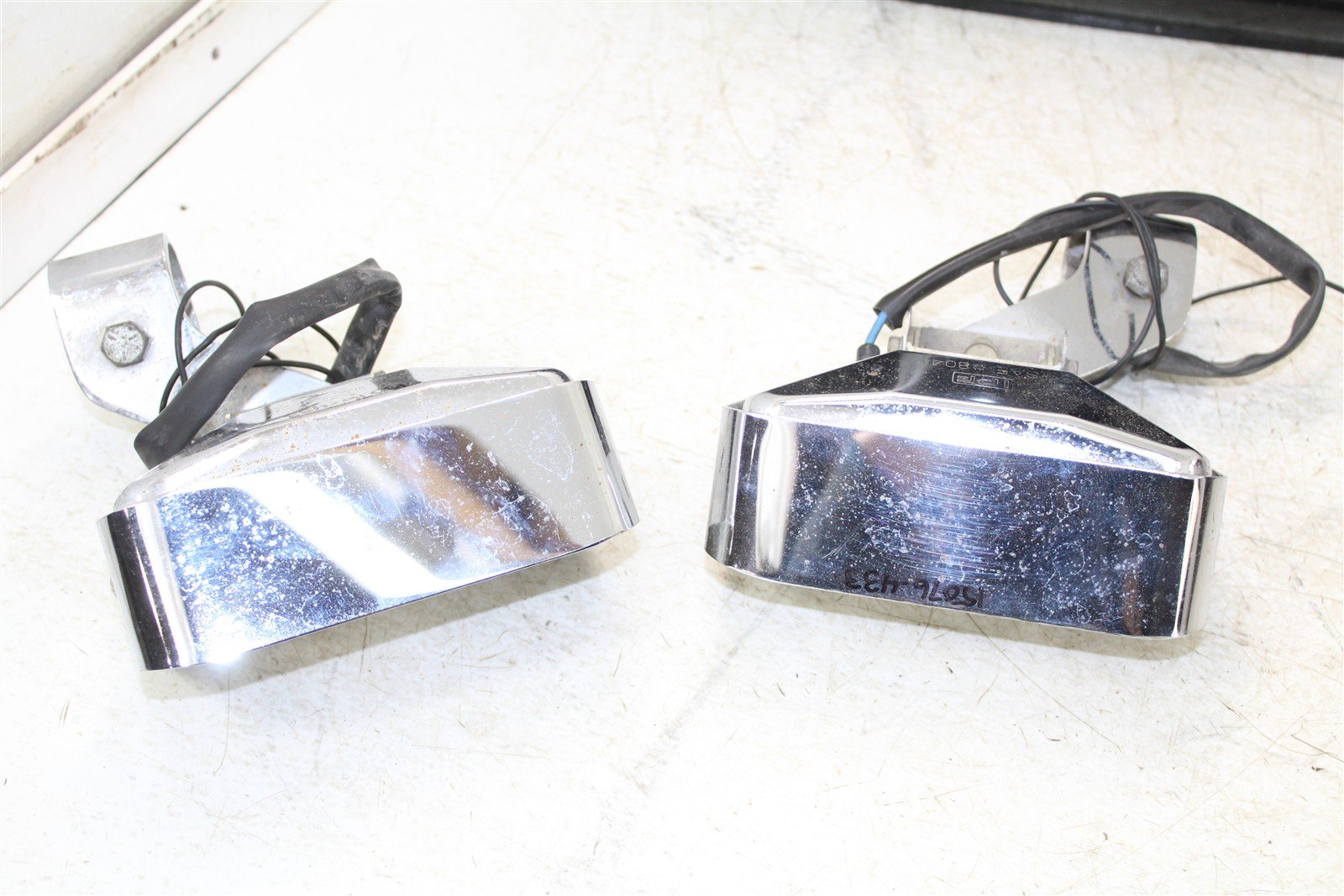 1983 Honda Goldwing Interstate GL 1100 Lower Headlight Head Fog Lamp Light 15076