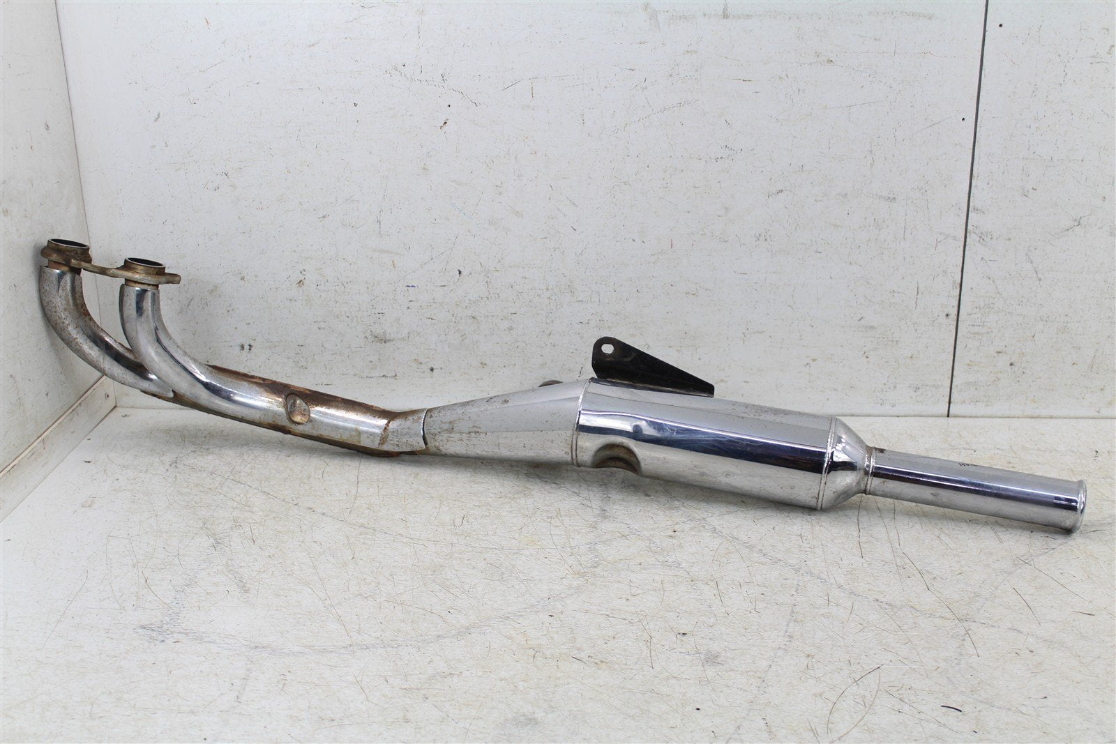 1983 Honda Goldwing Interstate GL 1100 Exhaust System Head Pipe Muffler 15076