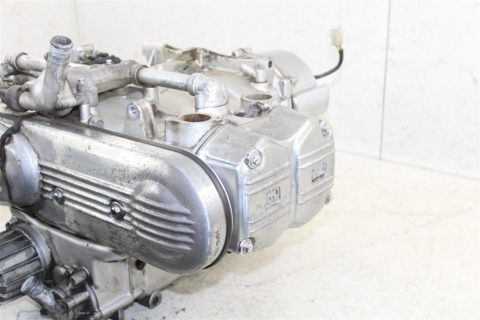 1983 Honda Goldwing GL 1100 Running Engine Motor Crank Cases Cylinder Head 15076