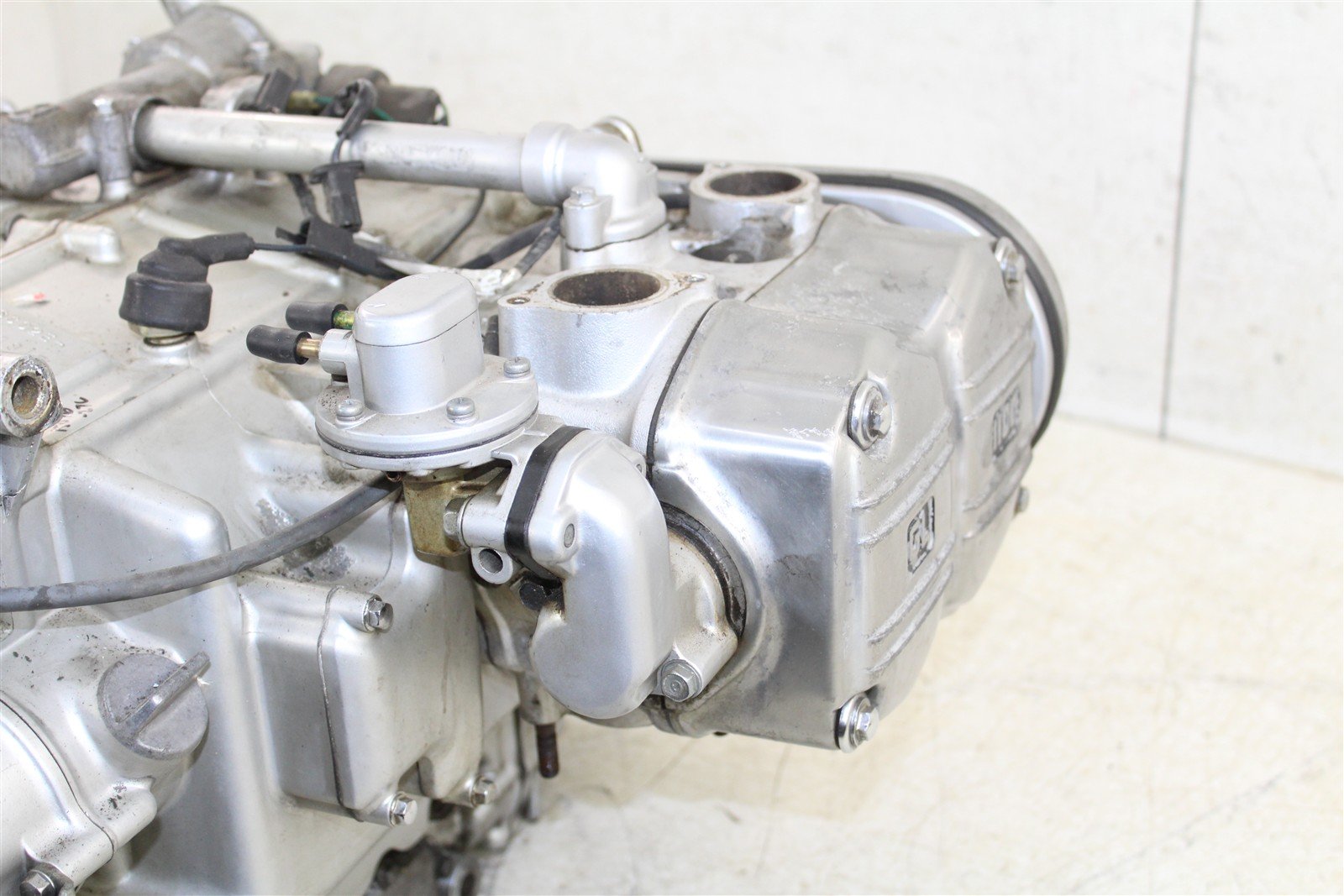 1983 Honda Goldwing GL 1100 Running Engine Motor Crank Cases Cylinder Head 15076