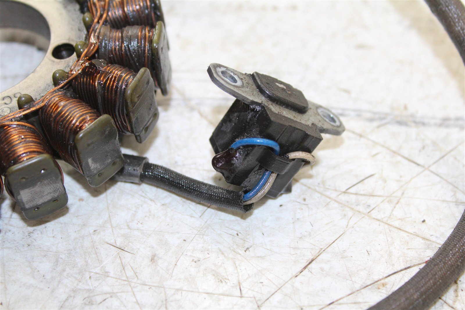 2006 Suzuki LTR 450 Stator Magneto Generator Coil 43053