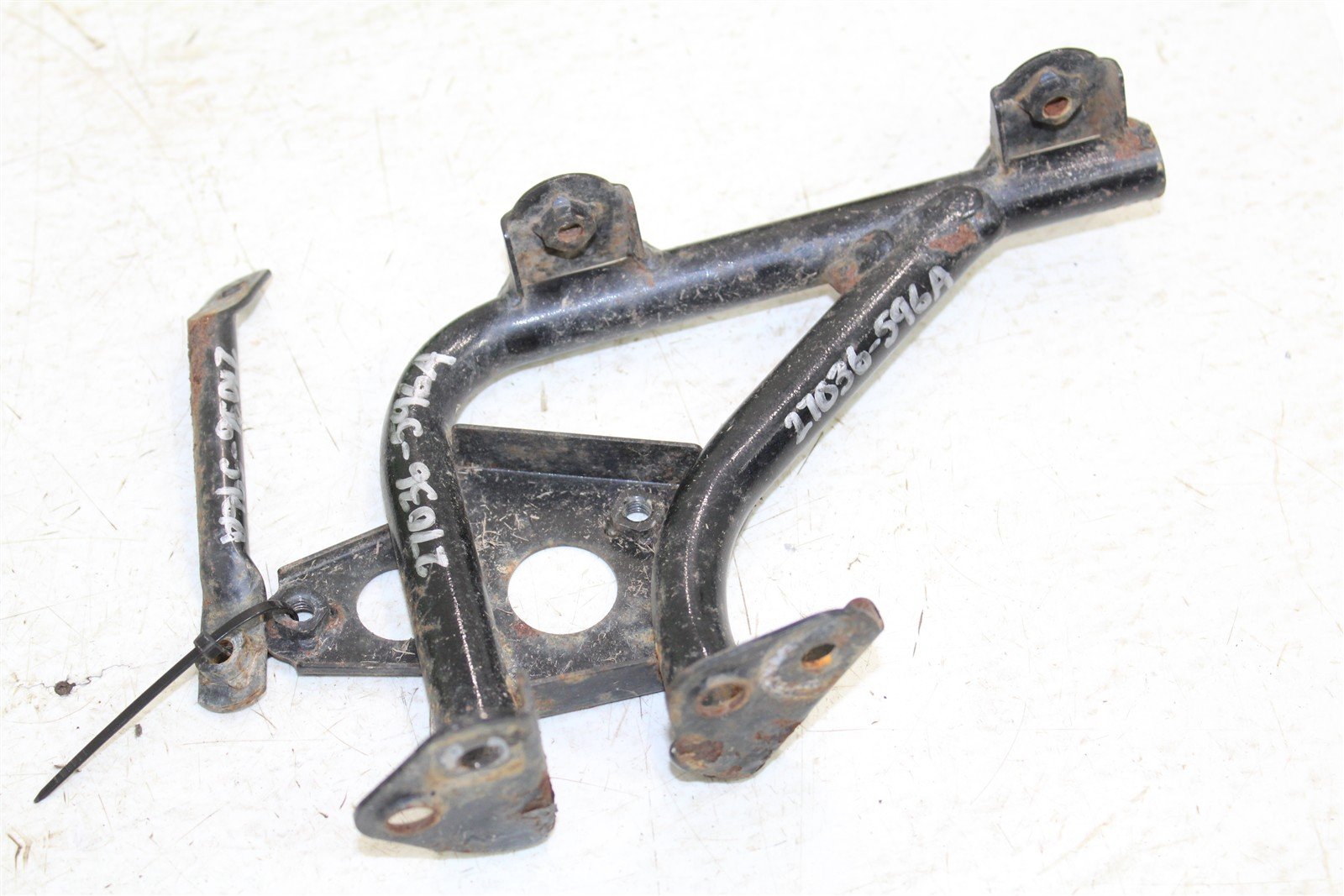 2003 Kawasaki KX 85 Left Tank Shroud Stay CDI Mount Frame 27036