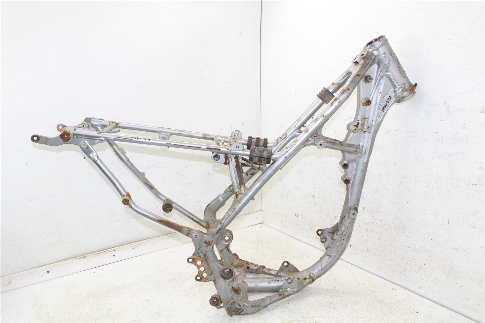 2003 Kawasaki KX 85 Main Frame Chassis 27036