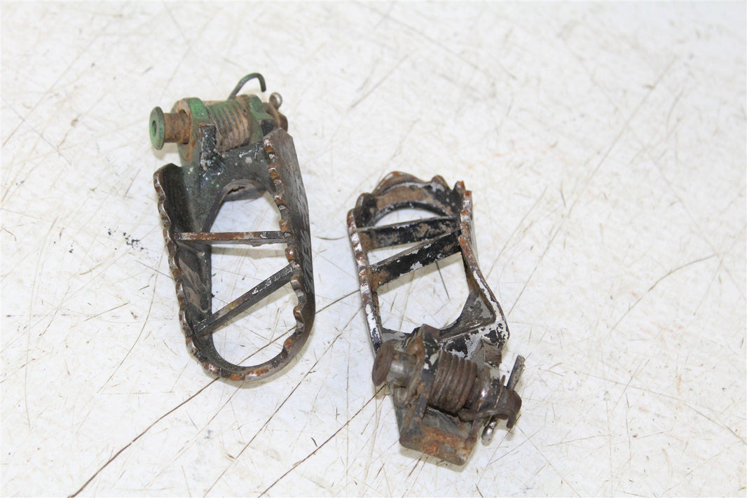 2003 Kawasaki KX 85 Foot Pegs Set Hardware Springs Rests 27036