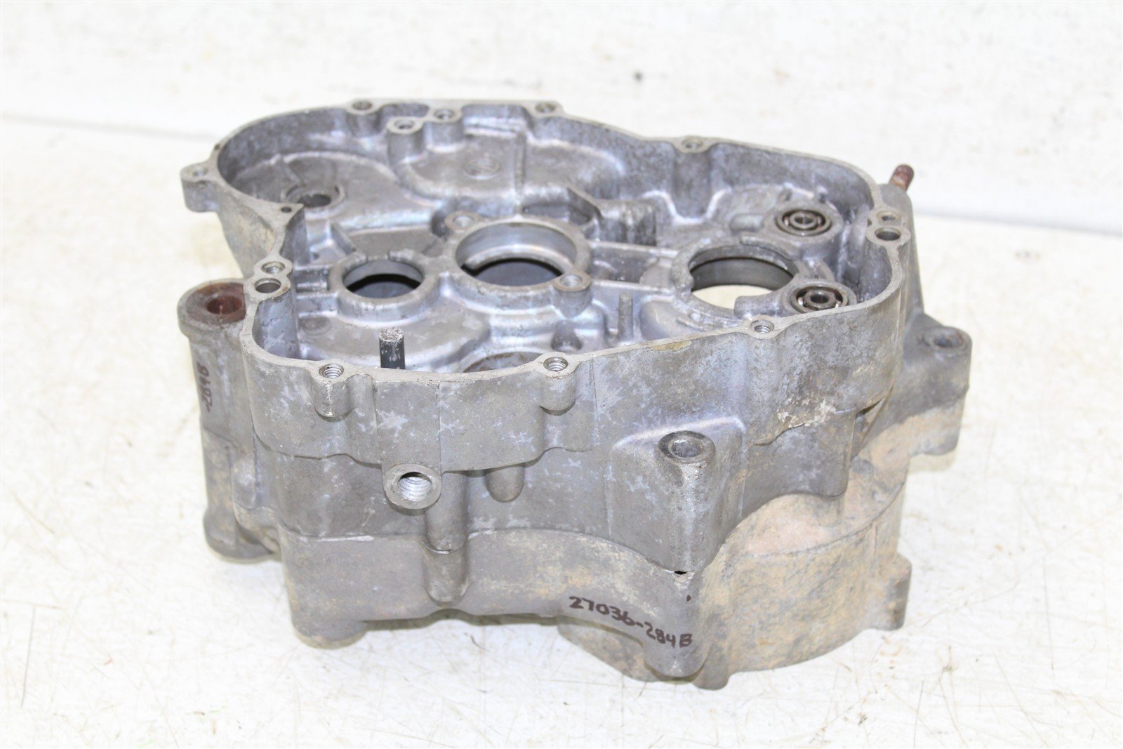 2003 Kawasaki KX 100 Engine Cases Crankcase Motor Left Right 27036