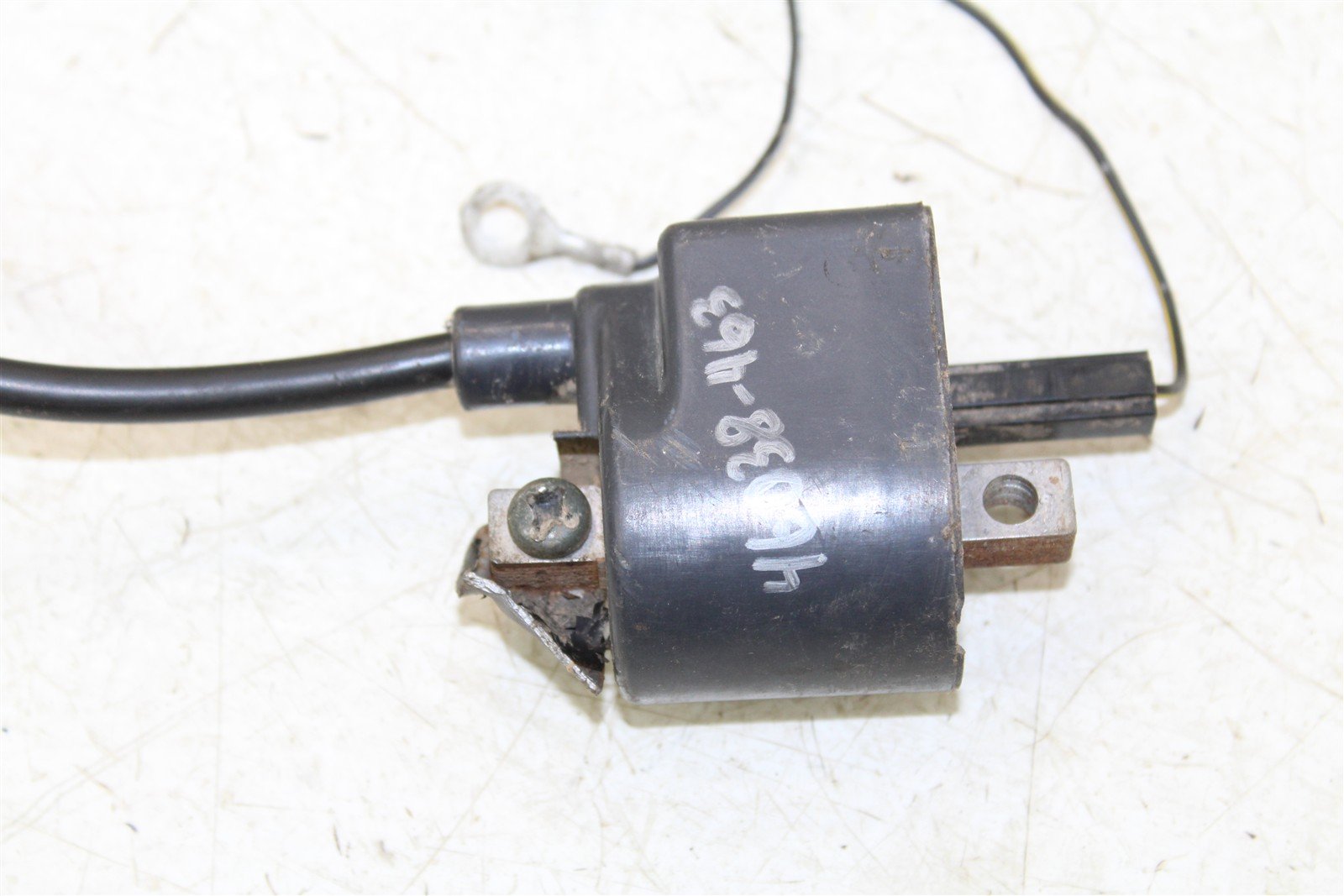 2001 Suzuki JR 80 Ignition Coil Spark Plug Boot 46038