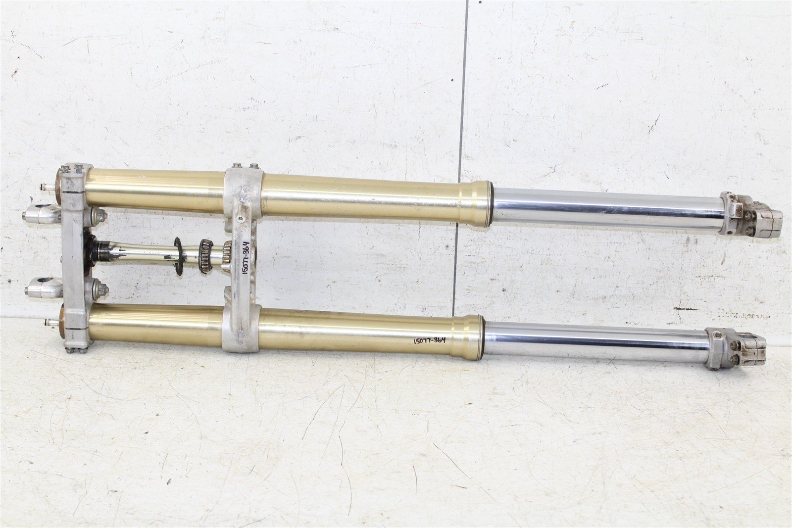 2005 Honda CRF 450R Fork Tubes Front Suspension Triple Clamps 15077