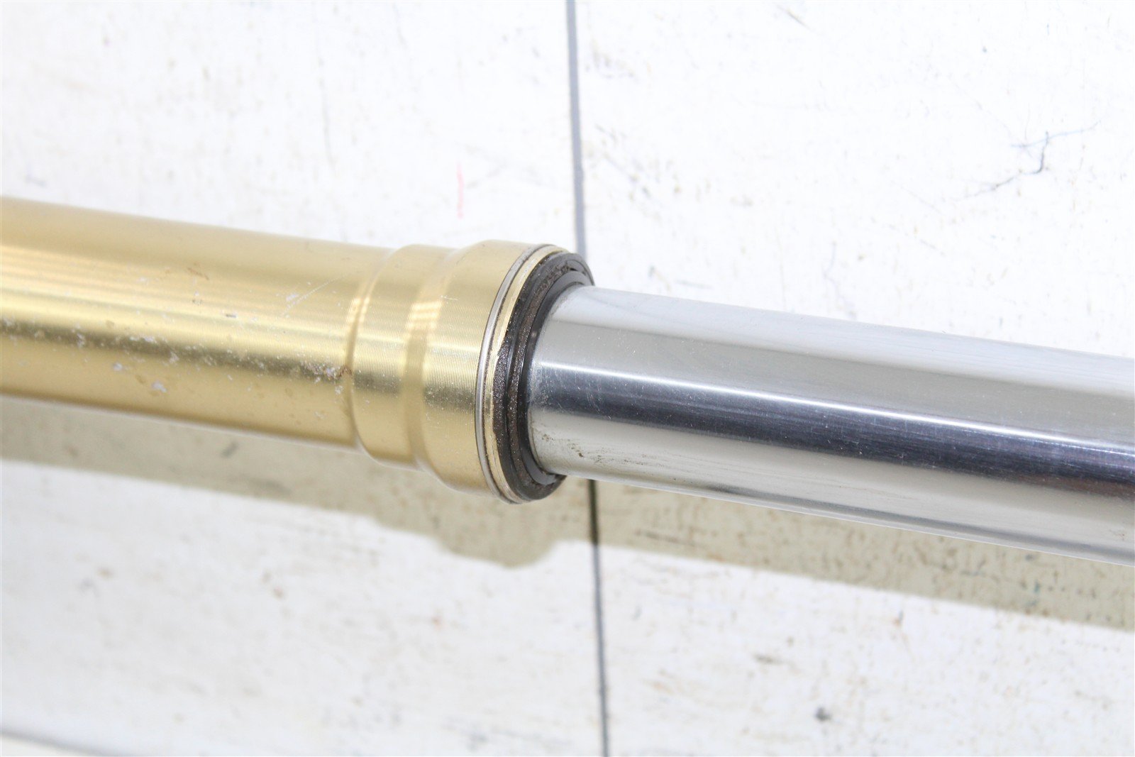 2005 Honda CRF 450R Fork Tubes Front Suspension Triple Clamps 15077