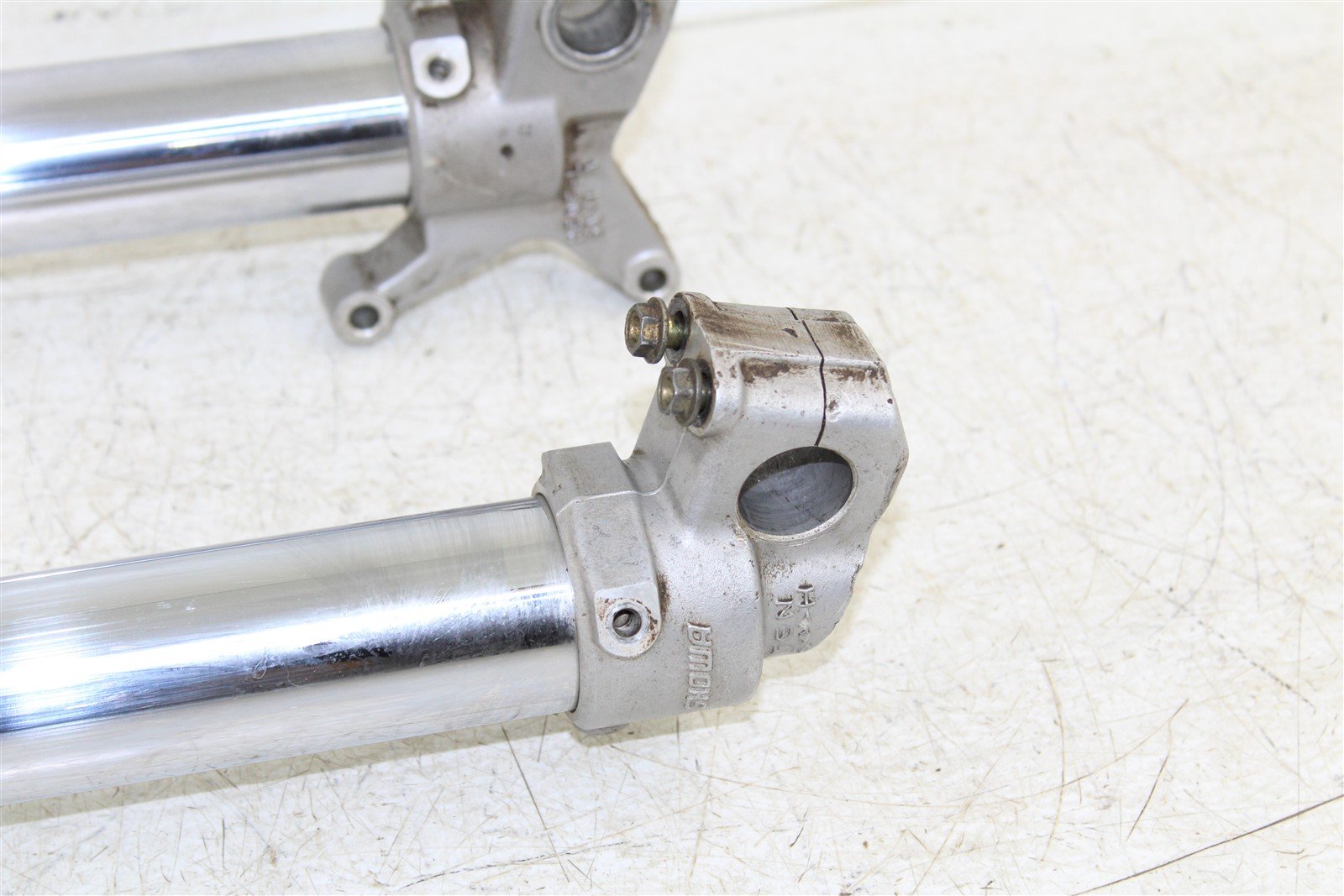 2005 Honda CRF 450R Fork Tubes Front Suspension Triple Clamps 15077