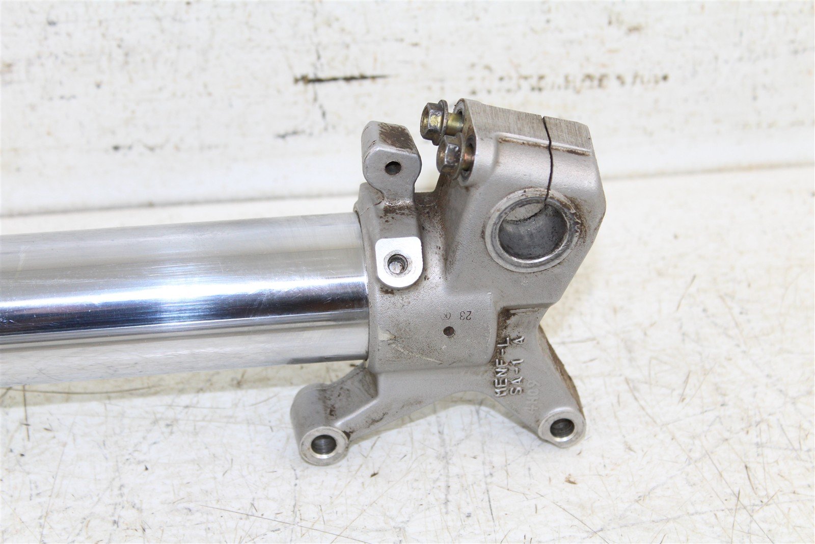 2005 Honda CRF 450R Fork Tubes Front Suspension Triple Clamps 15077