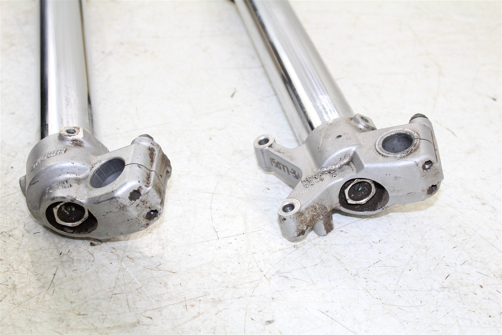 2005 Honda CRF 450R Fork Tubes Front Suspension Triple Clamps 15077