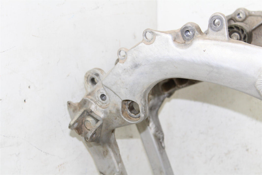2005 Honda CRF 450R Main Frame Chassis 15077