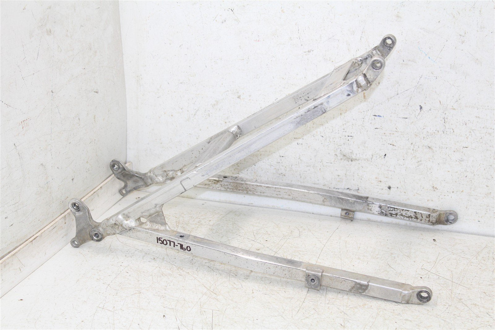 2005 Honda CRF 450R Sub frame Subframe 15077