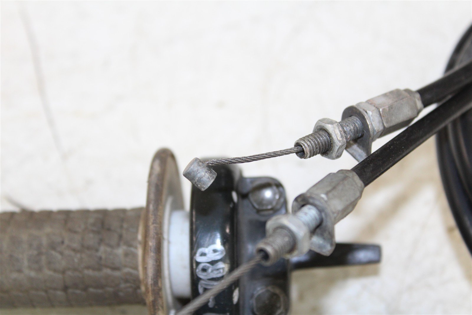 2005 Honda CRF 450R Throttle Housing Tube w/ Cables 15077