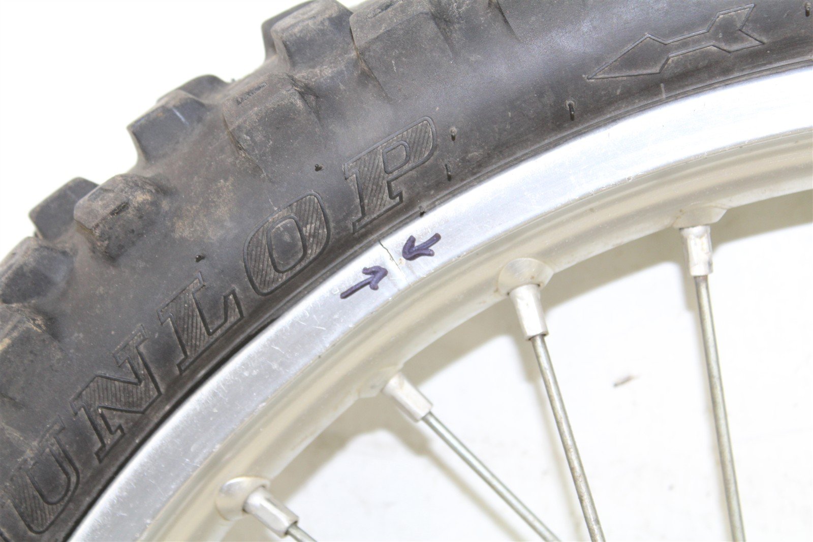 2005 Honda CRF 450R Front Wheel Rim Hub 15077
